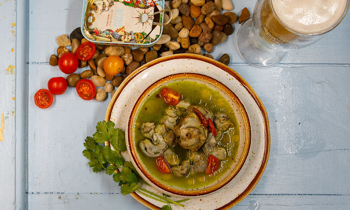 Whelks cooked Bulhão Pato style