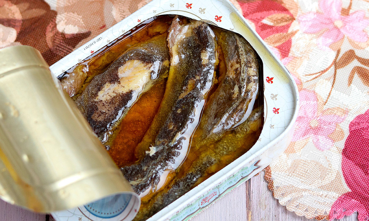 Caldeirada with eels marinated in vinegar 